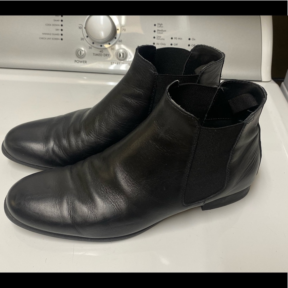 Zara black leather boots size 42